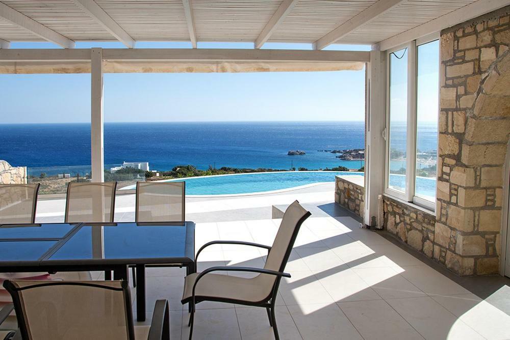 Evilia Luxury Villa Amoopi Eksteriør bilde